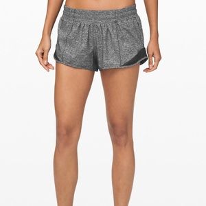 Hotty Hot Short II 2.5” Lululemon